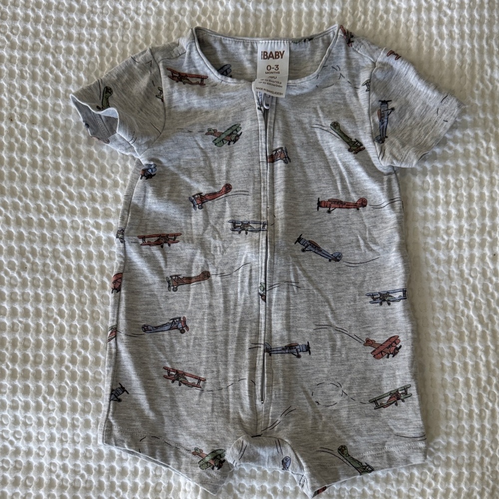 Cotton On Gray Airplane Print Bodysuit